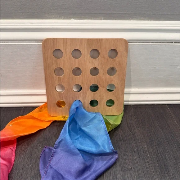 NWOT Sarah’s Silks Wooden Scarf Fine Motor Pulling Toy with Rainbow Scarf Kids - Picture 5 of 6